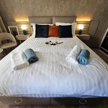 Agape Apartment Подгорица Экстерьер фото